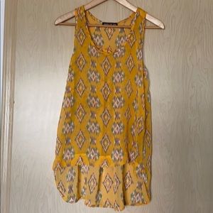 Happening in the present: High-Low Tank Top